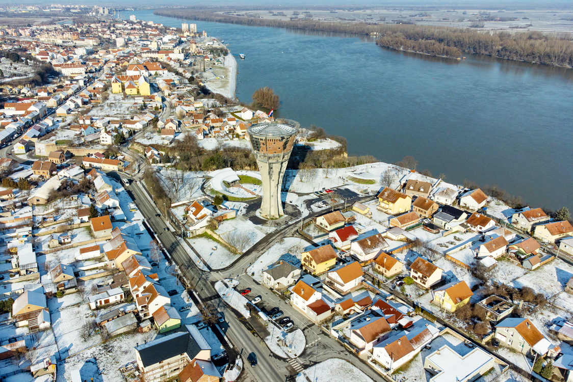 Large 1vukovar