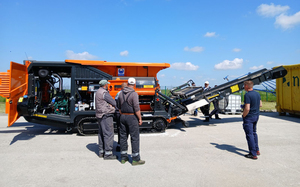 Small informator stigla  %c4%87irilica
