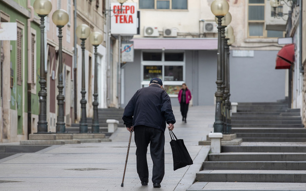 Najmanje četvrtina penzionera mjesečno prima manje od 400 eura (Foto: Srećko Niketić/PIXSELL)