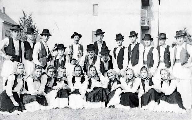 Članovi pododbora iz Donjeg Javornja, 1962. (Foto: SKD Prosvjeta)