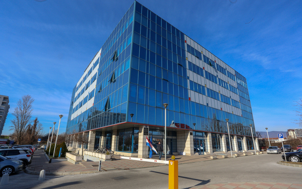 Zgrada na adresi Donje Svetice 38 (Foto: Matija Habljak/PIXSELL)