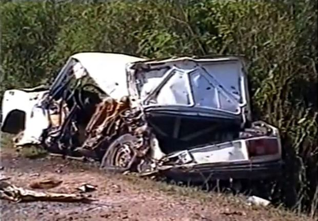 Auto koji je 1995. izrešetan u izbjegličkoj koloni (Screenshot)