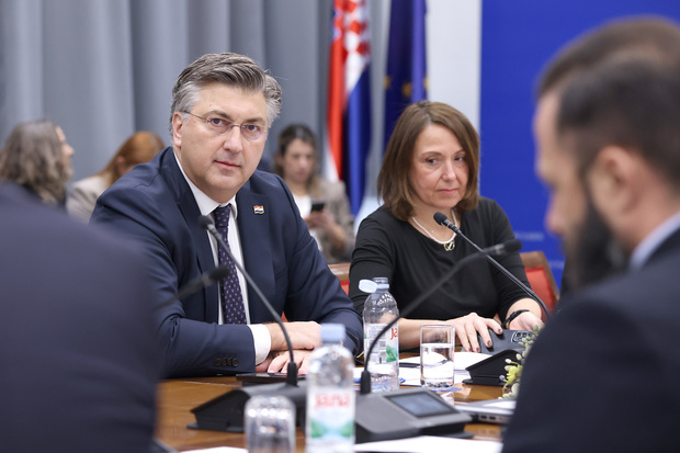 Andrej Plenković i Irena Hrstić (Foto: Patrik Macek/PIXSELL)