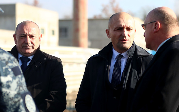 Sedlarovi sugovornici u dokumentarcu – ministri Tomo Medved i Ivan Anušić (Foto: Matija Habljak/PIXSELL)