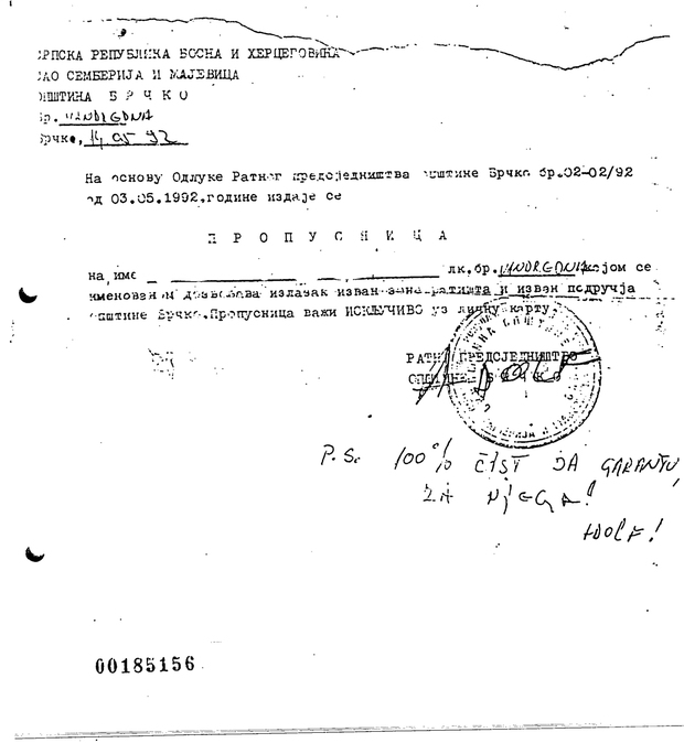 Propusnica na kojoj se Jelisić potpisao kao Adolf (fotografije ustupio Mehanizam za međunarodne krivične sudove)